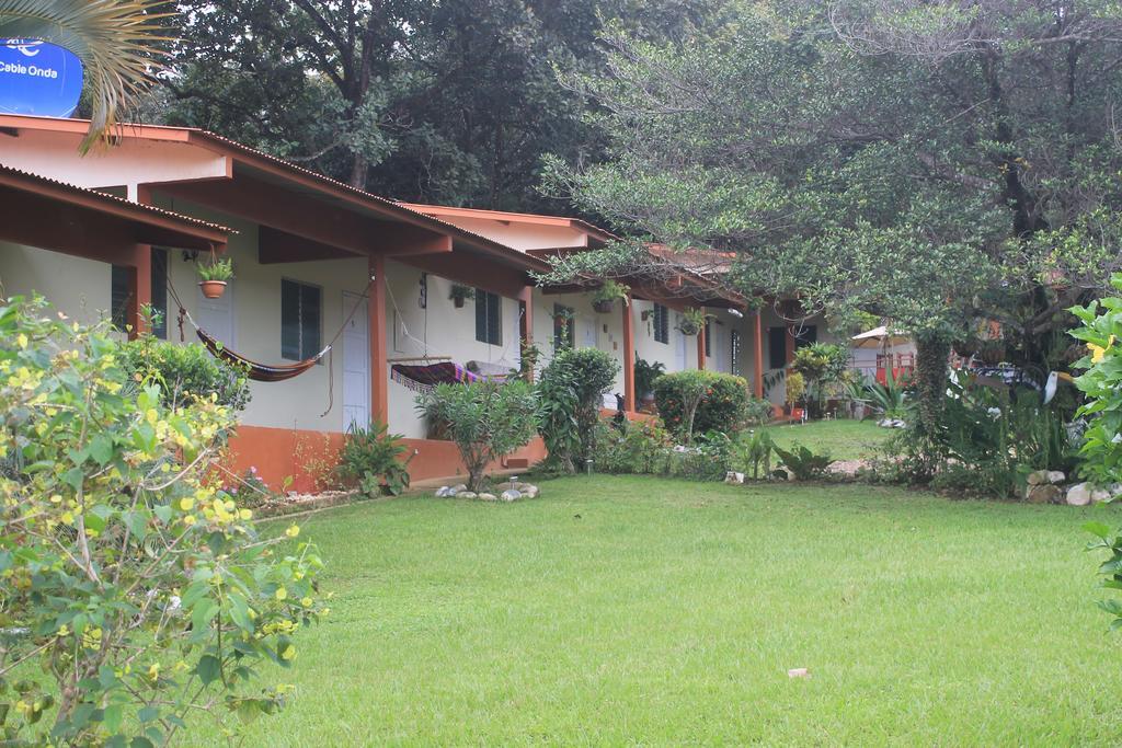 Hotel Santa Fe Bagian luar foto