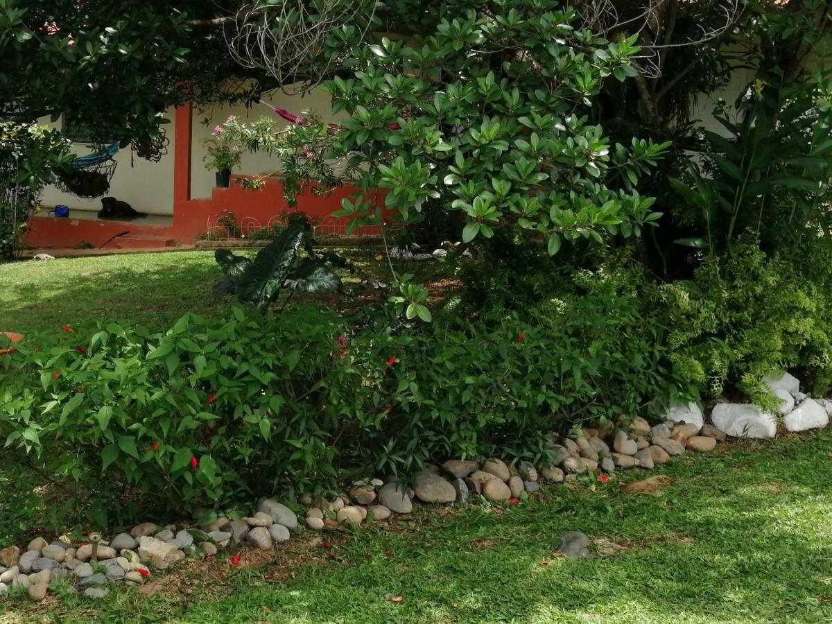 Hotel Santa Fe Bagian luar foto